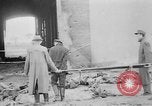 Immagine di Massacro Gardelegen sepoltura di massa Gardelegen Germania, 1945, secondo 52 filmato di repertorio 65675073348