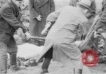 Immagine di Massacro Gardelegen sepoltura di massa Gardelegen Germania, 1945, secondo 56 filmato di repertorio 65675073348