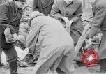 Immagine di Massacro Gardelegen sepoltura di massa Gardelegen Germania, 1945, secondo 57 filmato di repertorio 65675073348