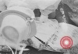Standbild Masse Vergraben von Gardelegen Massaker Opfer Gardelegen Deutschland, 1945, aus Sekunde 19 historischem Filmmaterial Videoclip 65675073349