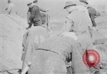 Standbild Masse Vergraben von Gardelegen Massaker Opfer Gardelegen Deutschland, 1945, aus Sekunde 26 historischem Filmmaterial Videoclip 65675073349