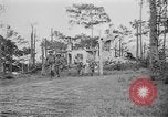 Standbild amerikanische Soldaten Baguio philippinischen Inseln, 1945, aus Sekunde 51 historischem Filmmaterial Videoclip 65675073350