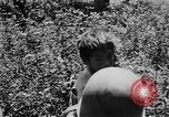 Standbild philippinischen Soldaten Baguio philippinischen Inseln, 1945, aus Sekunde 26 historischem Filmmaterial Videoclip 65675073351