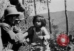 Standbild philippinischen Soldaten Baguio philippinischen Inseln, 1945, aus Sekunde 29 historischem Filmmaterial Videoclip 65675073351