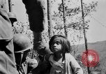 Standbild philippinischen Soldaten Baguio philippinischen Inseln, 1945, aus Sekunde 31 historischem Filmmaterial Videoclip 65675073351