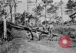 Standbild philippinischen Soldaten Baguio philippinischen Inseln, 1945, aus Sekunde 38 historischem Filmmaterial Videoclip 65675073351