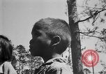 Standbild philippinischen Soldaten Baguio philippinischen Inseln, 1945, aus Sekunde 59 historischem Filmmaterial Videoclip 65675073351