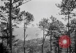 Standbild amerikanische Soldaten Baguio philippinischen Inseln, 1945, aus Sekunde 26 historischem Filmmaterial Videoclip 65675073352