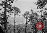 Standbild amerikanische Soldaten Baguio philippinischen Inseln, 1945, aus Sekunde 27 historischem Filmmaterial Videoclip 65675073352