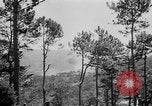 Standbild amerikanische Soldaten Baguio philippinischen Inseln, 1945, aus Sekunde 31 historischem Filmmaterial Videoclip 65675073352