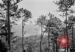 Standbild amerikanische Soldaten Baguio philippinischen Inseln, 1945, aus Sekunde 34 historischem Filmmaterial Videoclip 65675073352