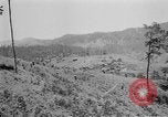 Standbild amerikanische Soldaten Baguio philippinischen Inseln, 1945, aus Sekunde 36 historischem Filmmaterial Videoclip 65675073352