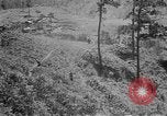 Standbild amerikanische Soldaten Baguio philippinischen Inseln, 1945, aus Sekunde 49 historischem Filmmaterial Videoclip 65675073352