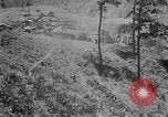 Standbild amerikanische Soldaten Baguio philippinischen Inseln, 1945, aus Sekunde 51 historischem Filmmaterial Videoclip 65675073352
