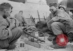 Standbild amerikanische Soldaten Baguio philippinischen Inseln, 1945, aus Sekunde 32 historischem Filmmaterial Videoclip 65675073353