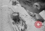 Standbild amerikanische Soldaten Baguio philippinischen Inseln, 1945, aus Sekunde 36 historischem Filmmaterial Videoclip 65675073353