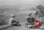 Standbild amerikanische Soldaten Baguio philippinischen Inseln, 1945, aus Sekunde 40 historischem Filmmaterial Videoclip 65675073353