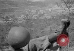 Standbild amerikanische Soldaten Baguio philippinischen Inseln, 1945, aus Sekunde 51 historischem Filmmaterial Videoclip 65675073353