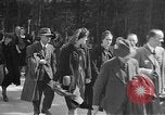 Immagine di A Buchenwald Campo di Concentramento Germania, 1945, secondo 53 filmato di repertorio 65675073355