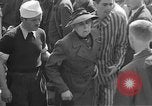 Immagine di A Buchenwald Campo di Concentramento Germania, 1945, secondo 27 filmato di repertorio 65675073356