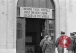 Immagine di Gli editori americani Reims Francia, 1945, secondo 30 filmato di repertorio 65675073360