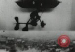 Immagine di Immagine in movimento illusione United States USA, 1902, secondo 15 filmato di repertorio 65675073368