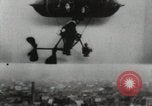 Immagine di Immagine in movimento illusione United States USA, 1902, secondo 28 filmato di repertorio 65675073368