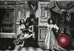 Standbild Palace United States USA, 1902, aus Sekunde 11 historischem Filmmaterial Videoclip 65675073376