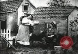 Image ivrognes accidentel United States USA, 1902, de la seconde 19 séquences d'archives historiques vidéo 65675073387