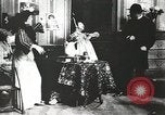 Image ivrognes accidentel United States USA, 1902, de la seconde 29 séquences d'archives historiques vidéo 65675073387