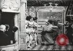 Immagine di La donna medita essendo ballerina United States USA, 1902, secondo 14 filmato di repertorio 65675073392