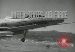 Immagine di Cacciatori di uragano United States USA, 1964, secondo 18 filmato di repertorio 65675073402
