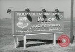 Image les garçons marocains le Maroc l'Afrique du Nord, 1964, de la seconde 17 séquences d'archives historiques vidéo 65675073405
