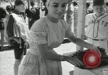 Image les garçons marocains le Maroc l'Afrique du Nord, 1964, de la seconde 39 séquences d'archives historiques vidéo 65675073405