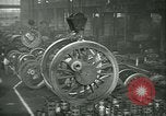 Immagine di Raymond Loewy T1 locomotore costruzione e collaudo Altoona Pennsylvania USA, 1948, secondo 18 filmato di repertorio 65675073413
