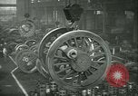 Immagine di Raymond Loewy T1 locomotore costruzione e collaudo Altoona Pennsylvania USA, 1948, secondo 20 filmato di repertorio 65675073413