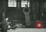 Immagine di Raymond Loewy T1 locomotore costruzione e collaudo Altoona Pennsylvania USA, 1948, secondo 43 filmato di repertorio 65675073413