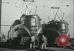 Standbild Railroad Wartung United States USA, 1948, aus Sekunde 28 historischem Filmmaterial Videoclip 65675073414