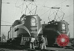 Standbild Railroad Wartung United States USA, 1948, aus Sekunde 30 historischem Filmmaterial Videoclip 65675073414