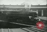 Standbild Railroad Wartung United States USA, 1948, aus Sekunde 46 historischem Filmmaterial Videoclip 65675073414