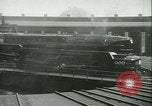 Standbild Railroad Wartung United States USA, 1948, aus Sekunde 49 historischem Filmmaterial Videoclip 65675073414