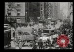 Standbild Lower Broadway New York City USA, 1903, aus Sekunde 15 historischem Filmmaterial Videoclip 65675073419