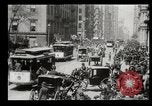 Standbild Lower Broadway New York City USA, 1903, aus Sekunde 27 historischem Filmmaterial Videoclip 65675073419