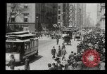 Standbild Lower Broadway New York City USA, 1903, aus Sekunde 44 historischem Filmmaterial Videoclip 65675073419