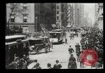 Standbild Lower Broadway New York City USA, 1903, aus Sekunde 58 historischem Filmmaterial Videoclip 65675073419