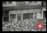 Image Shoppers New York City USA, 1905, de la seconde 19 séquences d'archives historiques vidéo 65675073420