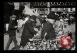 Immagine di Peddlers di strada a New York City New York City USA, 1903, secondo 9 filmato di repertorio 65675073422