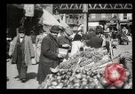 Immagine di Peddlers di strada a New York City New York City USA, 1903, secondo 18 filmato di repertorio 65675073422