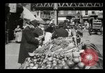 Immagine di Peddlers di strada a New York City New York City USA, 1903, secondo 25 filmato di repertorio 65675073422