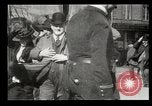 Immagine di Pedoni New York United States USA, 1903, secondo 14 filmato di repertorio 65675073423